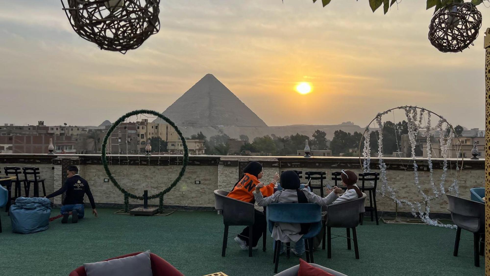 Master Pyramids Hotel Al Kawm al Akhdar Extérieur photo