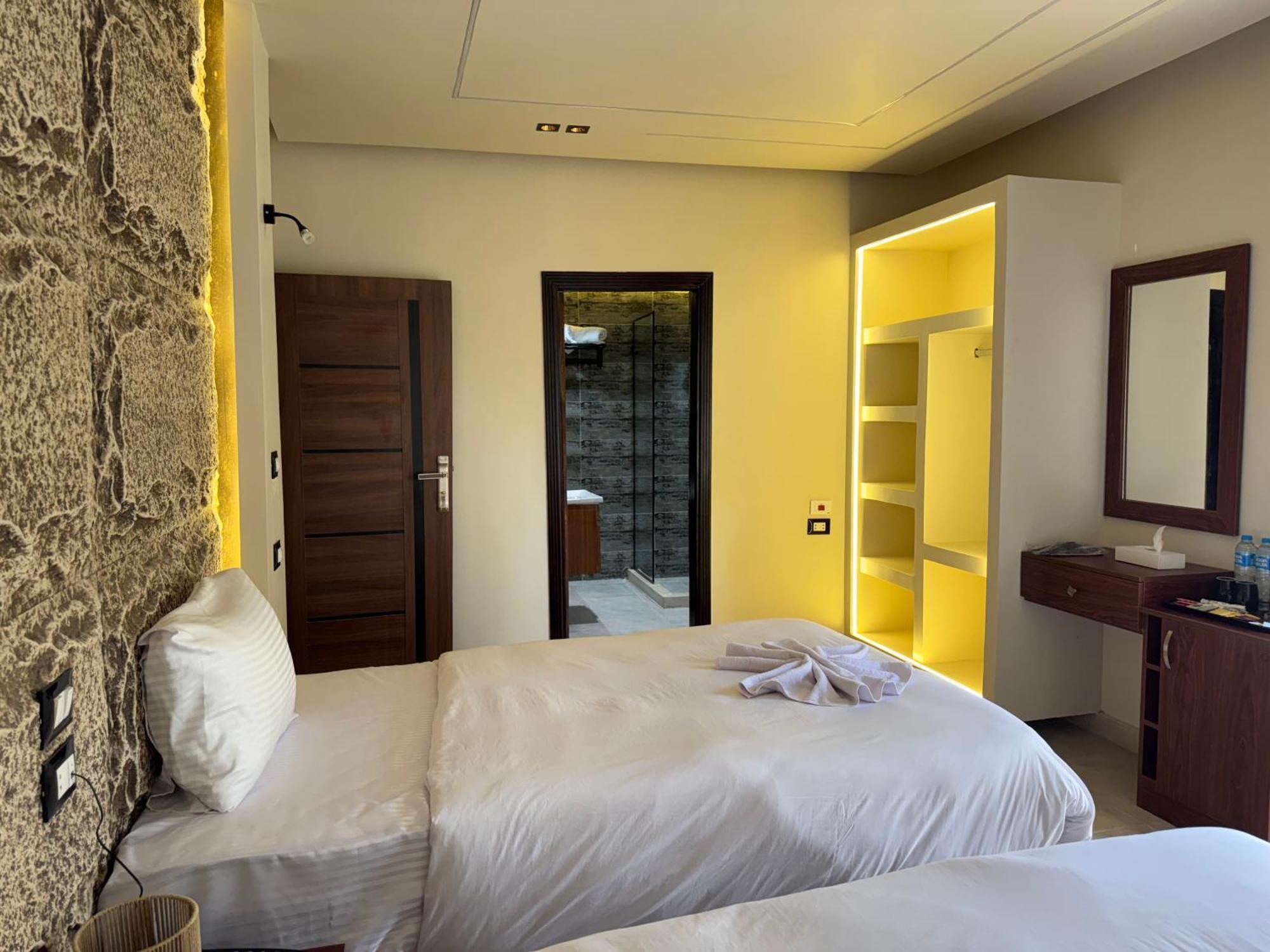 Master Pyramids Hotel Al Kawm al Akhdar Extérieur photo