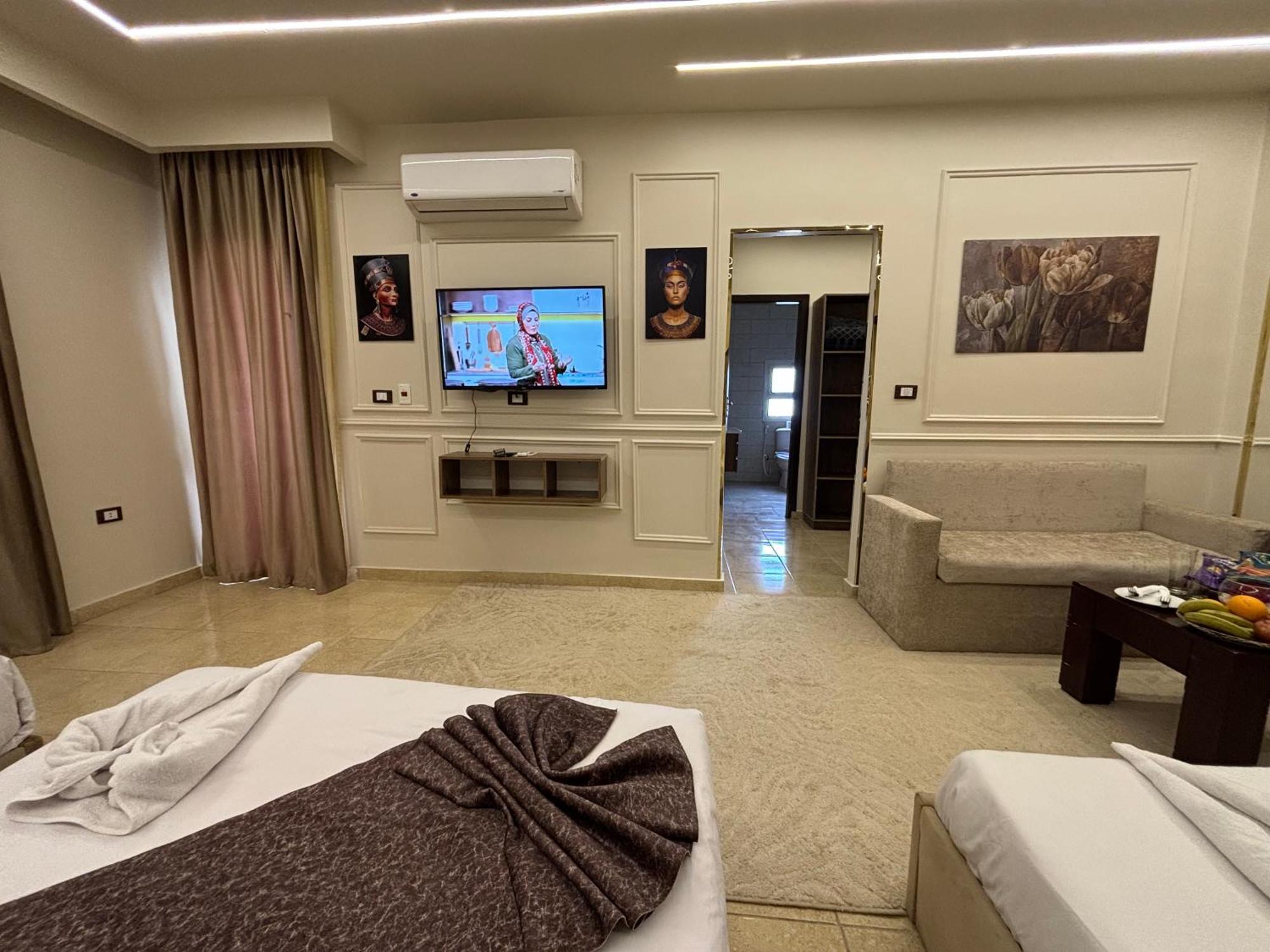 Master Pyramids Hotel Al Kawm al Akhdar Extérieur photo